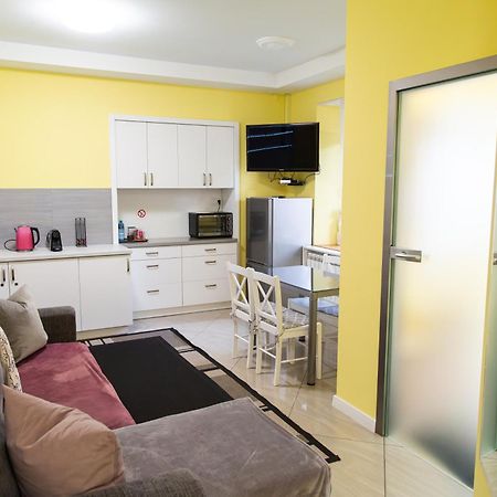Apartament Przy Rynku Ostrowiec Świętokrzyski Exterior foto