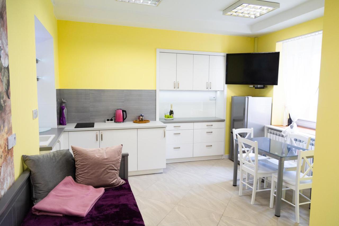 Apartament Przy Rynku Ostrowiec Świętokrzyski Exterior foto