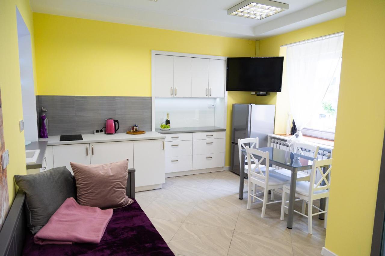 Apartament Przy Rynku Ostrowiec Świętokrzyski Exterior foto